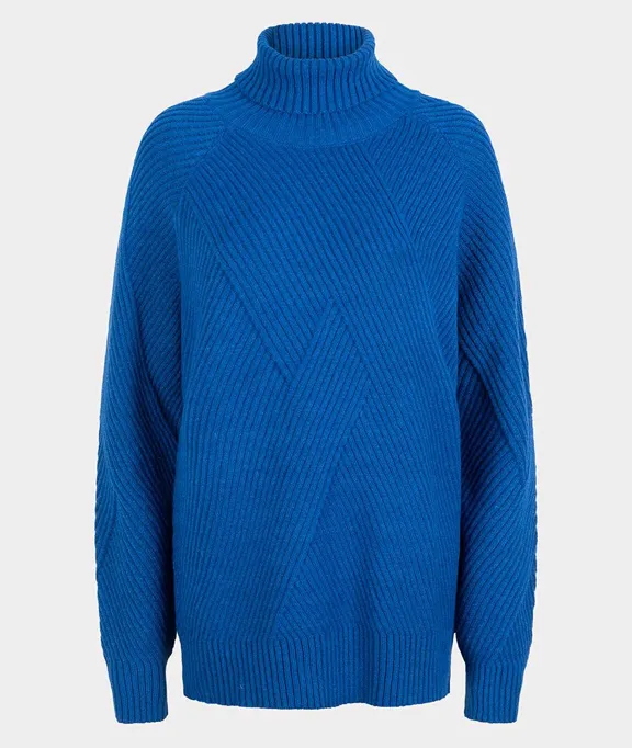 Esqualo- Turtleneck Sweater in Fancy Pattern