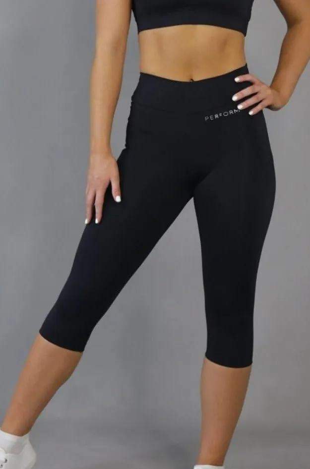 Perform Mid Waist 3/4 - Black