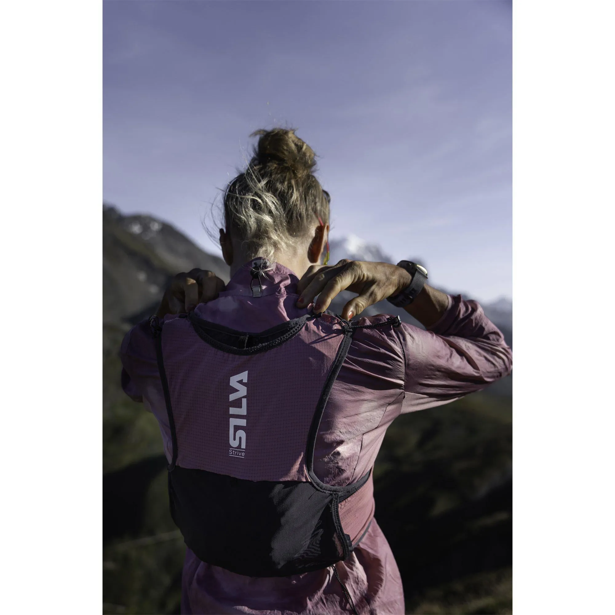 Strive 5 Vest Black