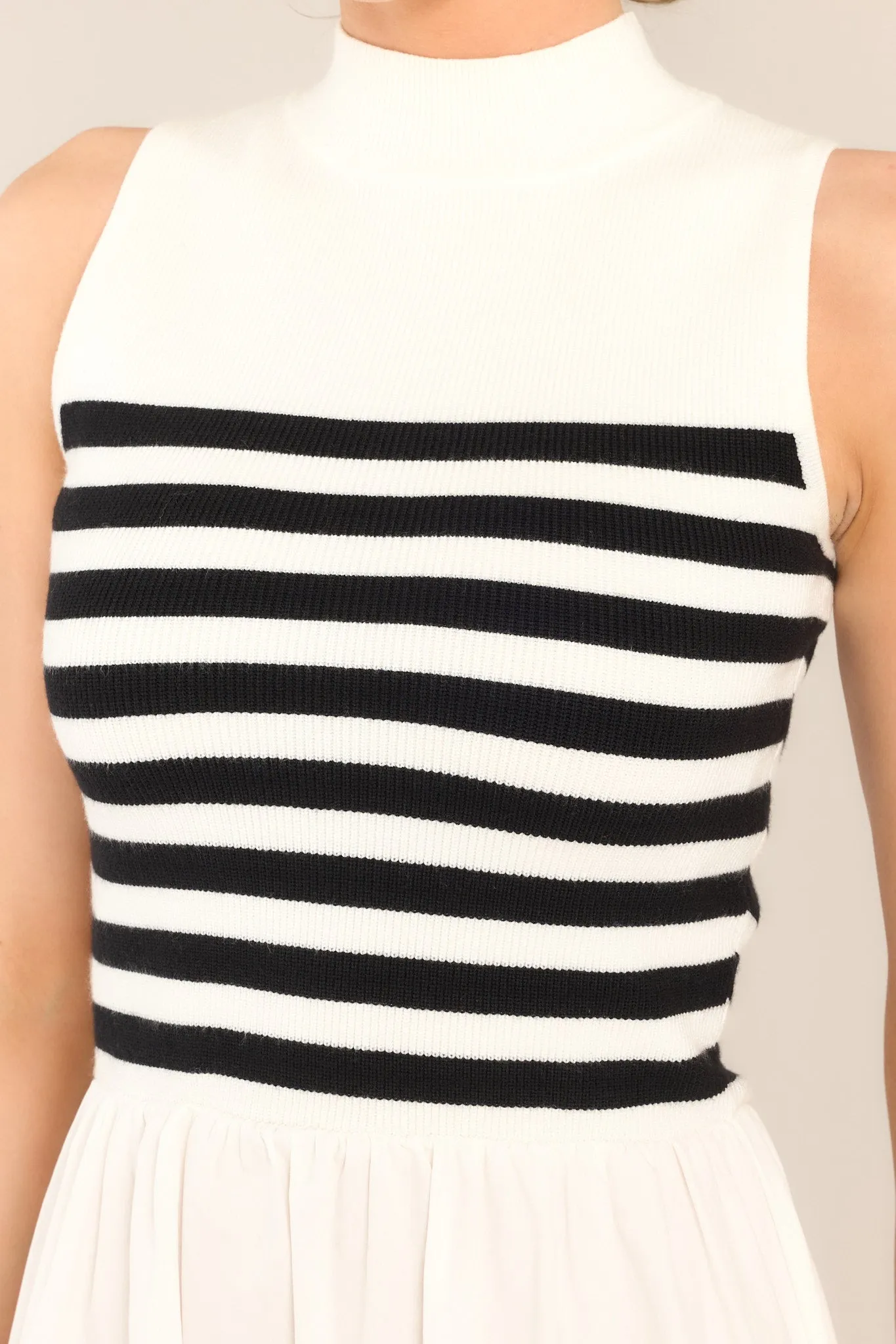 Timeless Treasures White Sleeveless Striped Maxi Dress