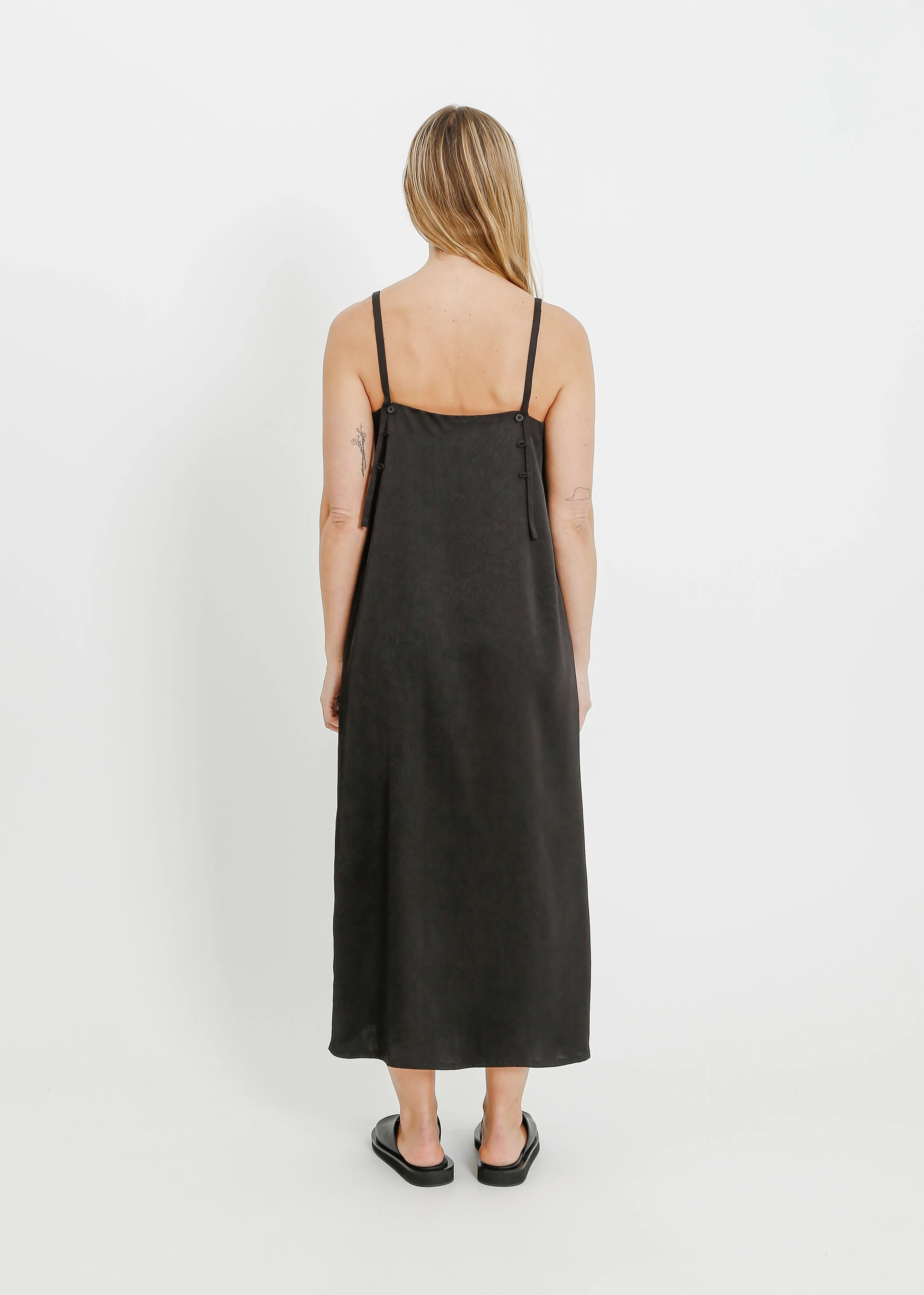 VERE SLIP DRESS / BLACK